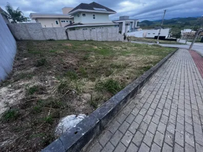à venda, 512m² no Condomínio Residencial Jaguary, São José dos Campos