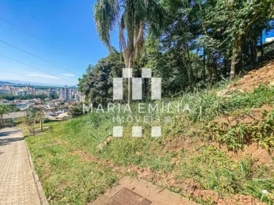 Lote/Terreno à venda, 700m² no Córrego Grande, Florianópolis