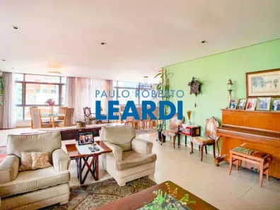 Apartamento com 4 Quartos à venda, 270m² no Cerqueira César, São Paulo