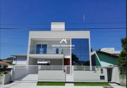 Casa com 3 Quartos à venda, 210m² no Campeche, Florianópolis