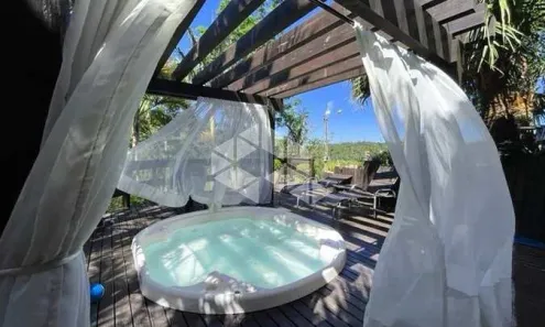 Fazenda/Sítio com 3 Quartos à venda, 200m² no Centro, Antônio Carlos