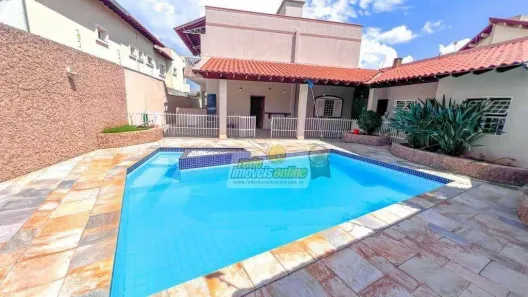 Casa com 4 Quartos à venda, 475m² no Boa Vista, Uberaba