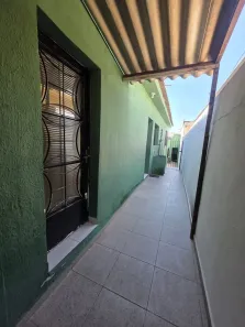 Casa com 2 Quartos para alugar, 80m² no Vila Nova Sorocaba, Sorocaba