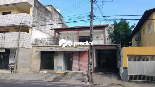 Casa com 2 Quartos à venda, 150m² no Montese, Fortaleza