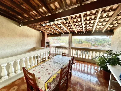 Casa com 3 Quartos à venda, 174m² no Parque Guarani, Várzea Paulista