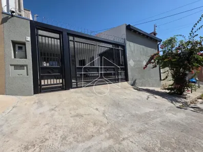 Casa com 3 Quartos para alugar, 250m² no Jardim Pérola, Marília