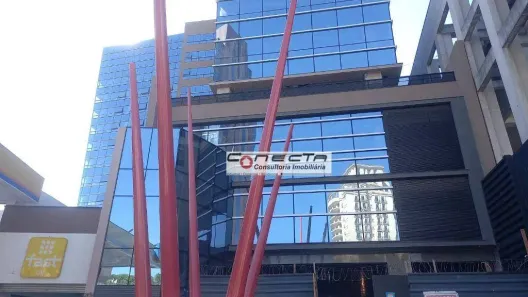 Sala Comercial para alugar, 860m² no Cambuí, Campinas