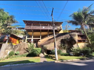 Casa de Condomínio com 3 Quartos à venda, 300m² no Garatucaia, Angra dos Reis