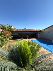 Casa com 3 Quartos à venda, 154m² no Setor Garavelo, Goiânia
