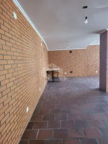 Ponto Comercial para alugar, 82m² no Centro, Caxias do Sul