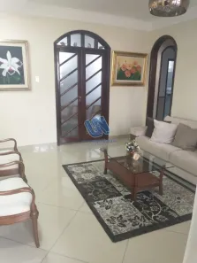 Casa com 4 Quartos à venda, 195m² no Brotas, Salvador