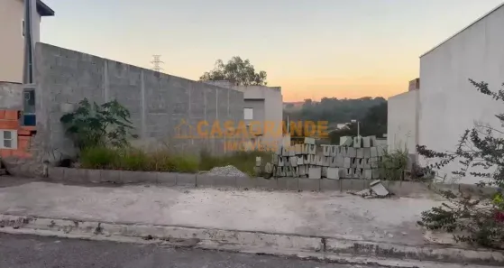 Lote/Terreno à venda, 270m² no Portal dos Passaros, São José dos Campos