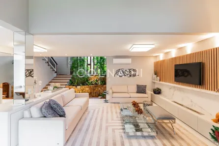 Casa com 3 Quartos à venda, 354m² no Boa Vista, Porto Alegre
