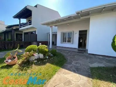 Sobrado com 3 Quartos à venda, 130m² no Tramandaí, Tramandaí