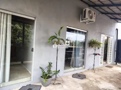 Casa com 2 Quartos à venda, 240m² no Jardim das Palmeiras, Uberlândia