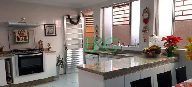 Casa com 6 Quartos à venda, 360m² no Vila Santa Maria, São Paulo