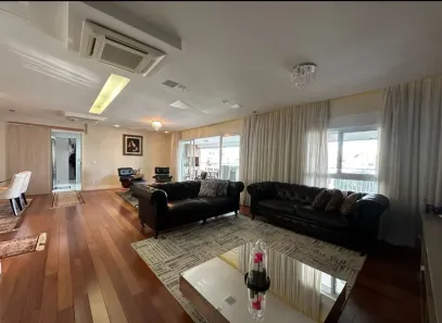 Apartamento com 3 Quartos para alugar, 198m² no Santo Antônio, São Caetano do Sul