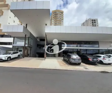 Ponto Comercial para alugar, 100m² no Centro, Uberlândia