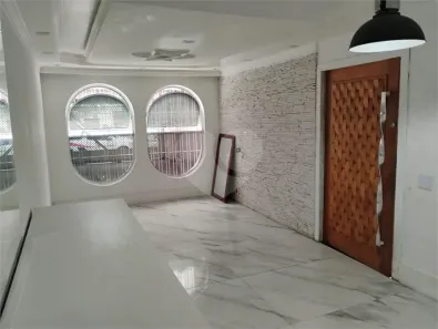 Sobrado com 3 Quartos para alugar, 200m² no Vila Mascote, São Paulo