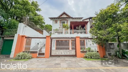 Casa com 4 Quartos à venda, 575m² no Chácara das Pedras, Porto Alegre