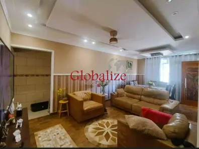 Casa com 3 Quartos à venda, 120m² no Encruzilhada, Santos