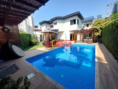 Sobrado com 5 Quartos à venda, 517m² no Jardim Santa Mena, Guarulhos