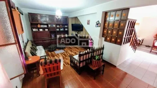 Sobrado com 3 Quartos à venda, 296m² no Jardim Antonio Von Zuben, Campinas