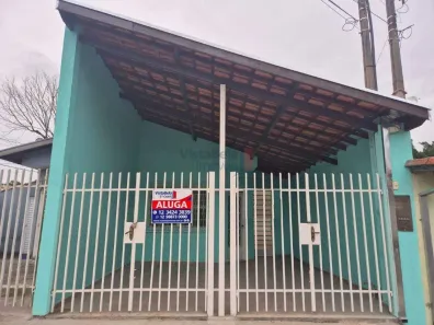 Casa com 2 Quartos para alugar, 80m² no Parque Aeroporto, Taubaté