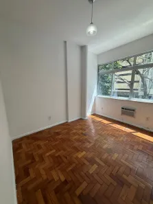 Kitnet com 1 Quarto para alugar, 42m² no Copacabana, Rio de Janeiro
