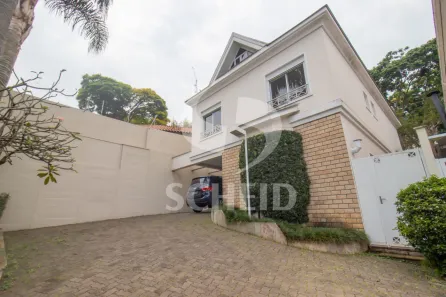Casa de Condomínio com 4 Quartos à venda, 210m² no Jardim Petrópolis, São Paulo