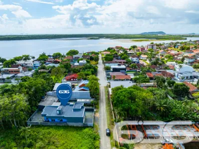 Casa com 2 Quartos à venda, 180m² no Costeira, Balneário Barra do Sul