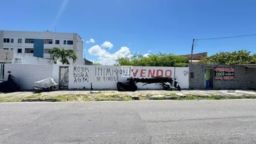 Lote/Terreno à venda, 447m² no Atalaia, Aracaju