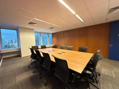 Sala Comercial para alugar, 1350m² no Vila São Francisco (Zona Sul), São Paulo
