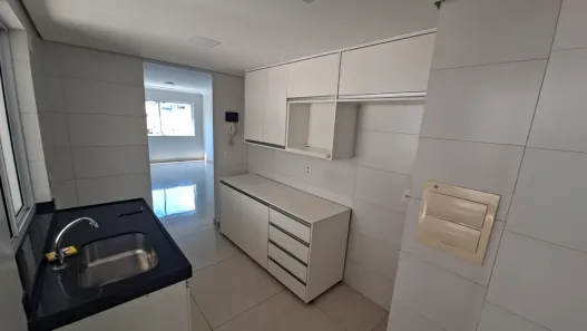 Apartamento com 2 Quartos para alugar, 80m² no Santa Tereza, Belo Horizonte