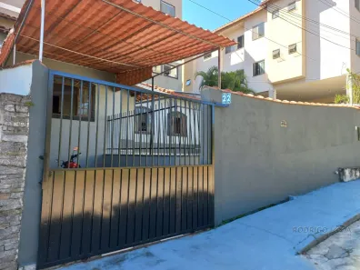 Casa com 2 Quartos à venda, 86m² no Solar dos Lagos, São Lourenço