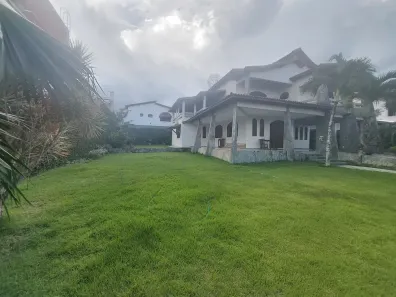 Casa com 5 Quartos à venda, 499m² no Jardim Petrolar, Alagoinhas