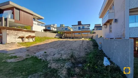 Lote/Terreno à venda, 490m² no Ingleses do Rio Vermelho, Florianópolis