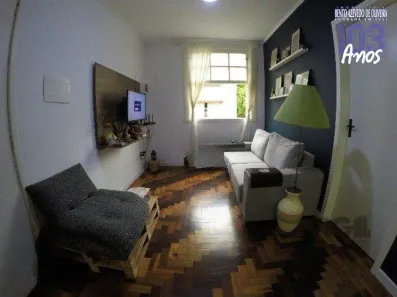 Apartamento com 2 Quartos à venda, 46m² no Cidade Baixa, Porto Alegre