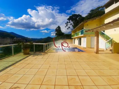Casa de Condomínio com 5 Quartos à venda, 500m² no Itaipava, Petrópolis