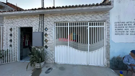 Casa com 3 Quartos para alugar, 96m² no Bom Jardim, Mossoró