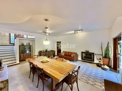 Casa de Condomínio com 3 Quartos à venda, 355m² no Chácara dos Lagos, Carapicuíba