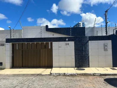 Casa com 3 Quartos para alugar, 200m² no Grageru, Aracaju