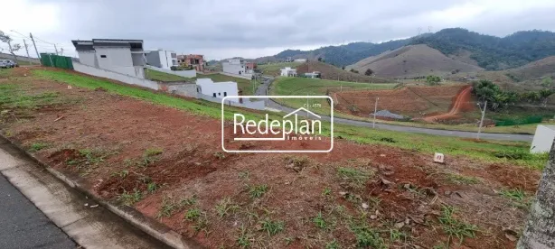 Lote/Terreno à venda, 433m² no Casa de Pedra, Volta Redonda