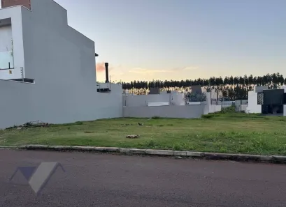 Lote/Terreno à venda, 301m² no Recanto Tropical, Cascavel