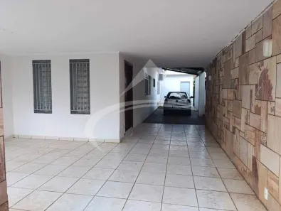 Casa com 3 Quartos à venda, 222m² no São Joaquim, Araçatuba