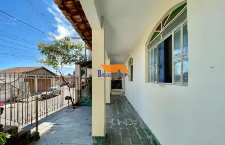 Casa com 6 Quartos à venda, 250m² no Vila Nova Vista, Sabará