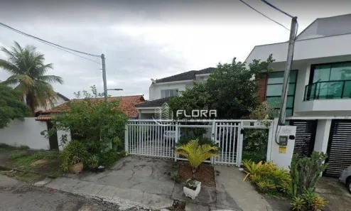 Casa com 4 Quartos à venda, 256m² no Camboinhas, Niterói
