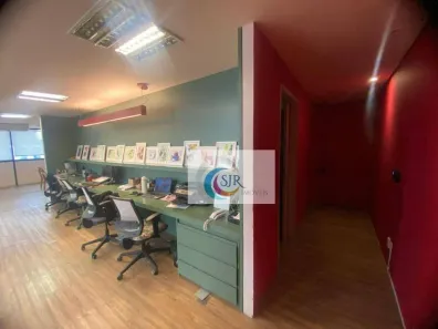 Sala Comercial para alugar, 233m² no Vila Madalena, São Paulo