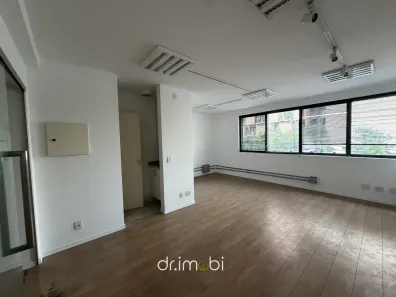 Sala Comercial para venda ou aluguel, 55m² no Indianópolis, São Paulo