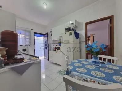 Casa com 4 Quartos à venda, 110m² no Cidade Morumbi, São José dos Campos